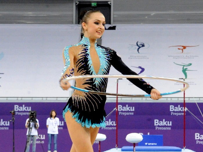 Azerbaijani gymnast Marina Durunda starts performance at Rio 2016